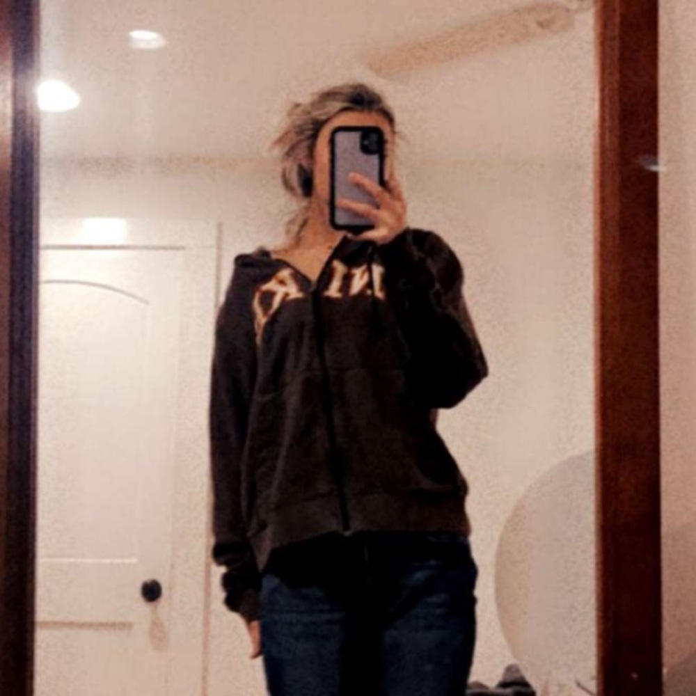 Nike zip up | size medium | worn a few times